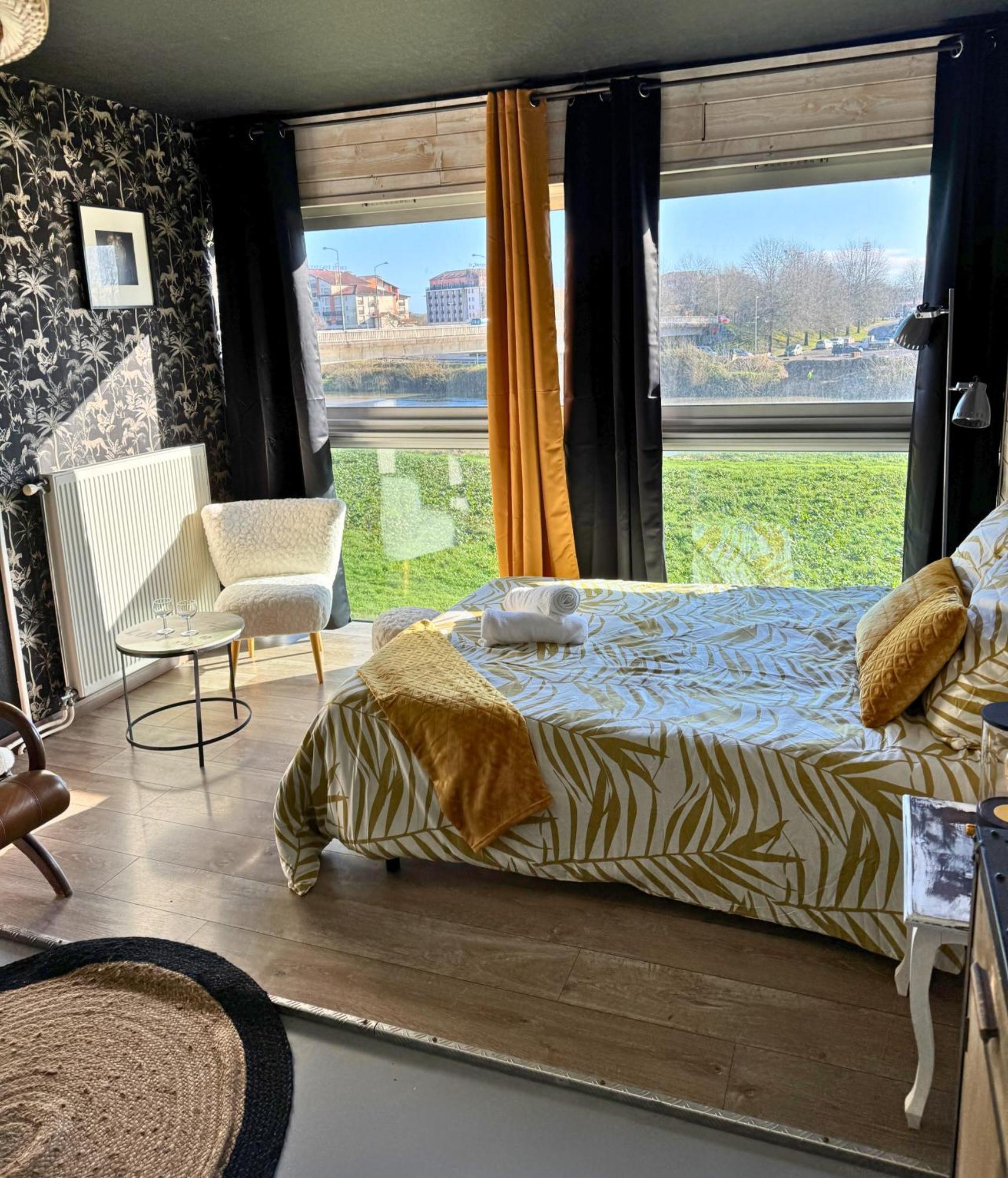 Majestic - Wifi - Parking - Vue Apartamento Dax Exterior foto